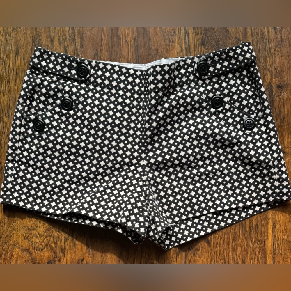 J. Crew Black and White Patterned Women Shorts